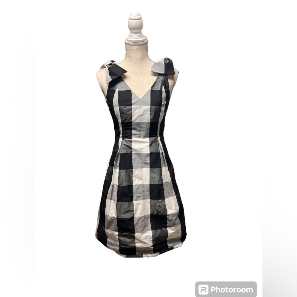 New!  Tyler Boe dress‎